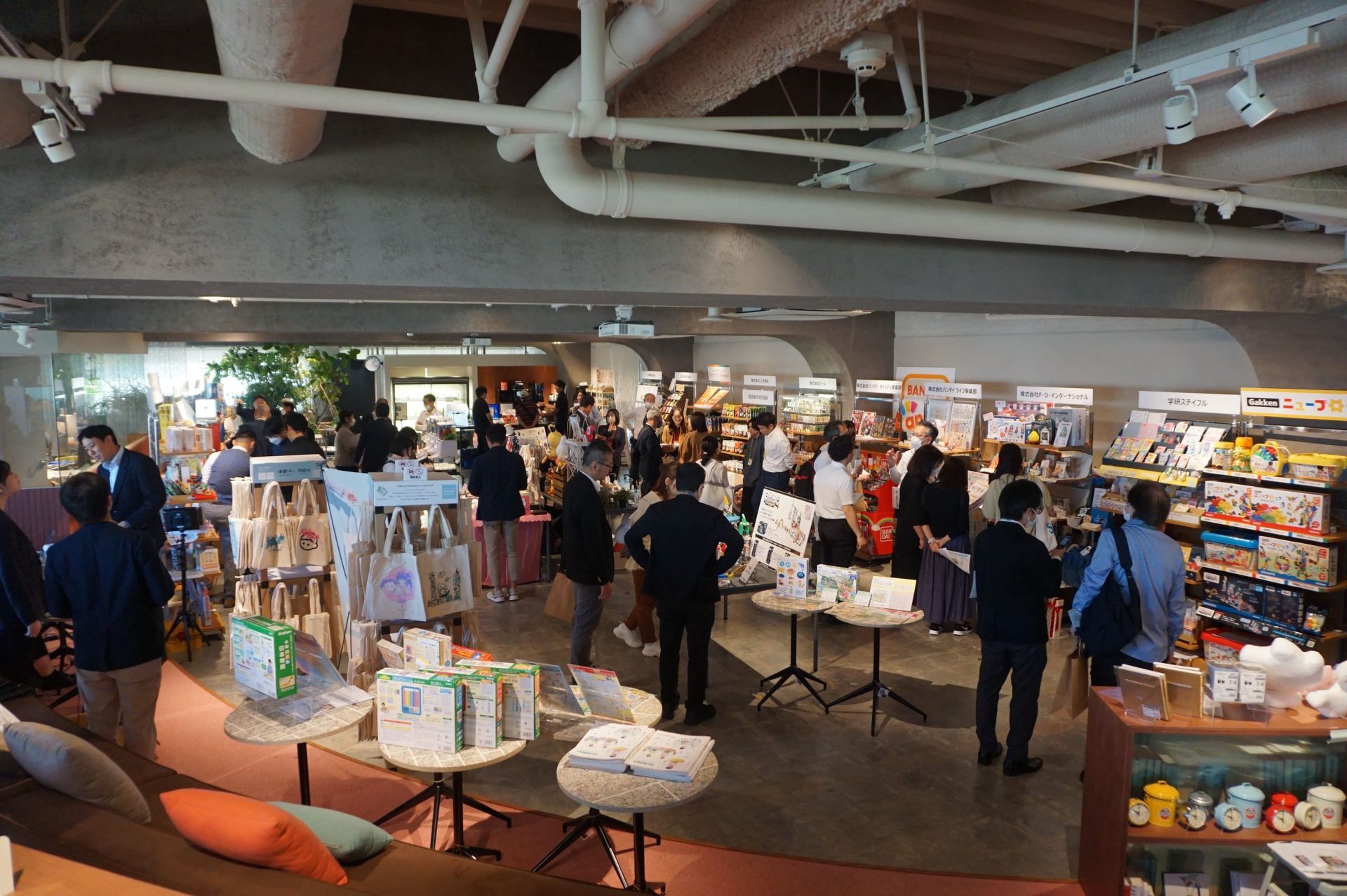 日販】雑貨の新商品展示会「New Item Convention 2023」 約100人来場